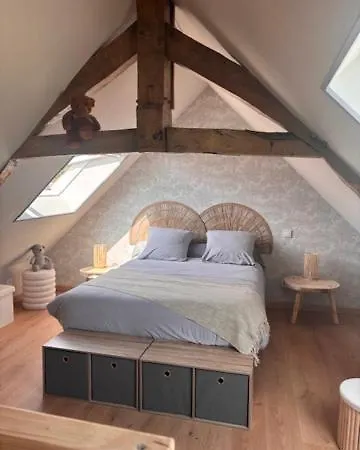 Le D'emmy - Rose Holiday home *