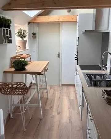 Le D'emmy - Rose Holiday home Commes