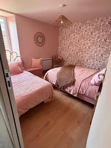 Le D'emmy - Rose Hébergement de vacances Commes